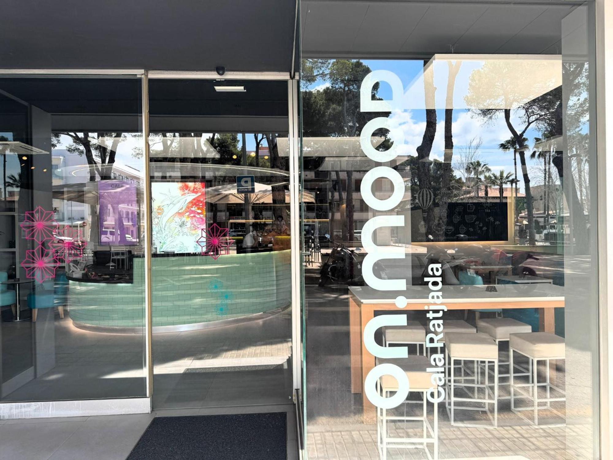 Готель Onmood Cala Ratjada - Brunch & Party Екстер'єр фото