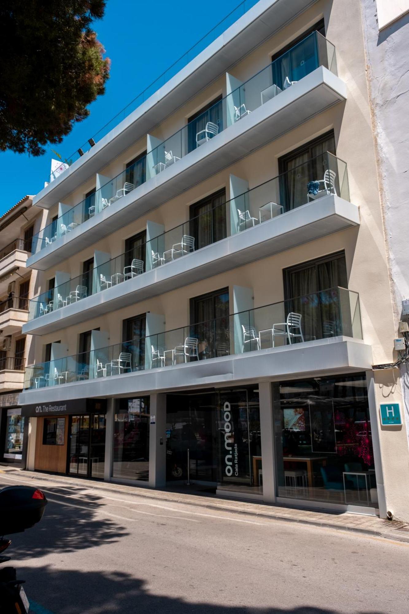Готель Onmood Cala Ratjada - Brunch & Party Екстер'єр фото